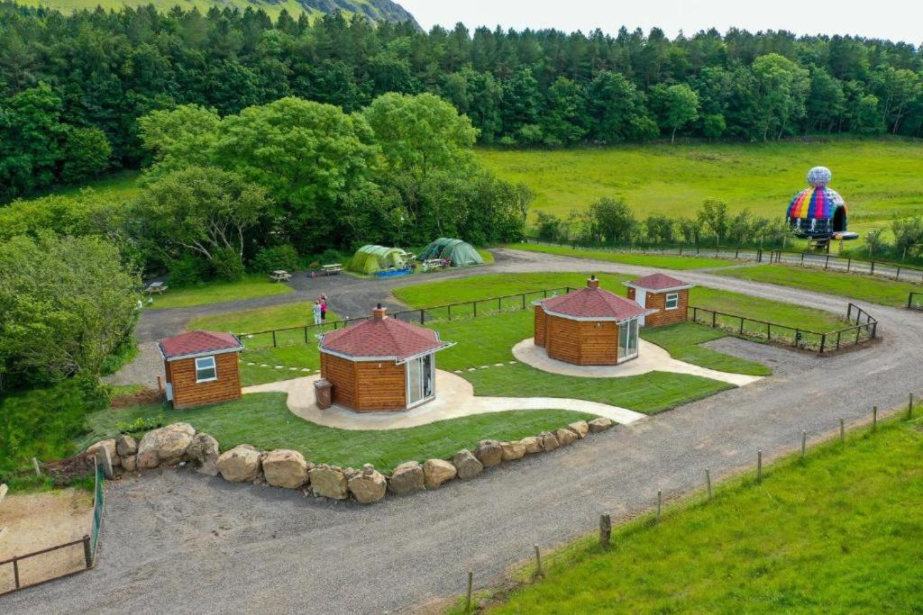 Waterfall Caves Limavady Exterior photo