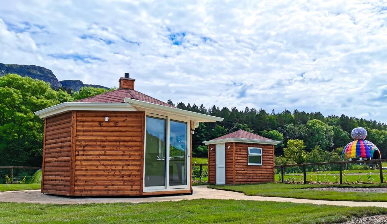 Waterfall Caves Limavady Exterior photo